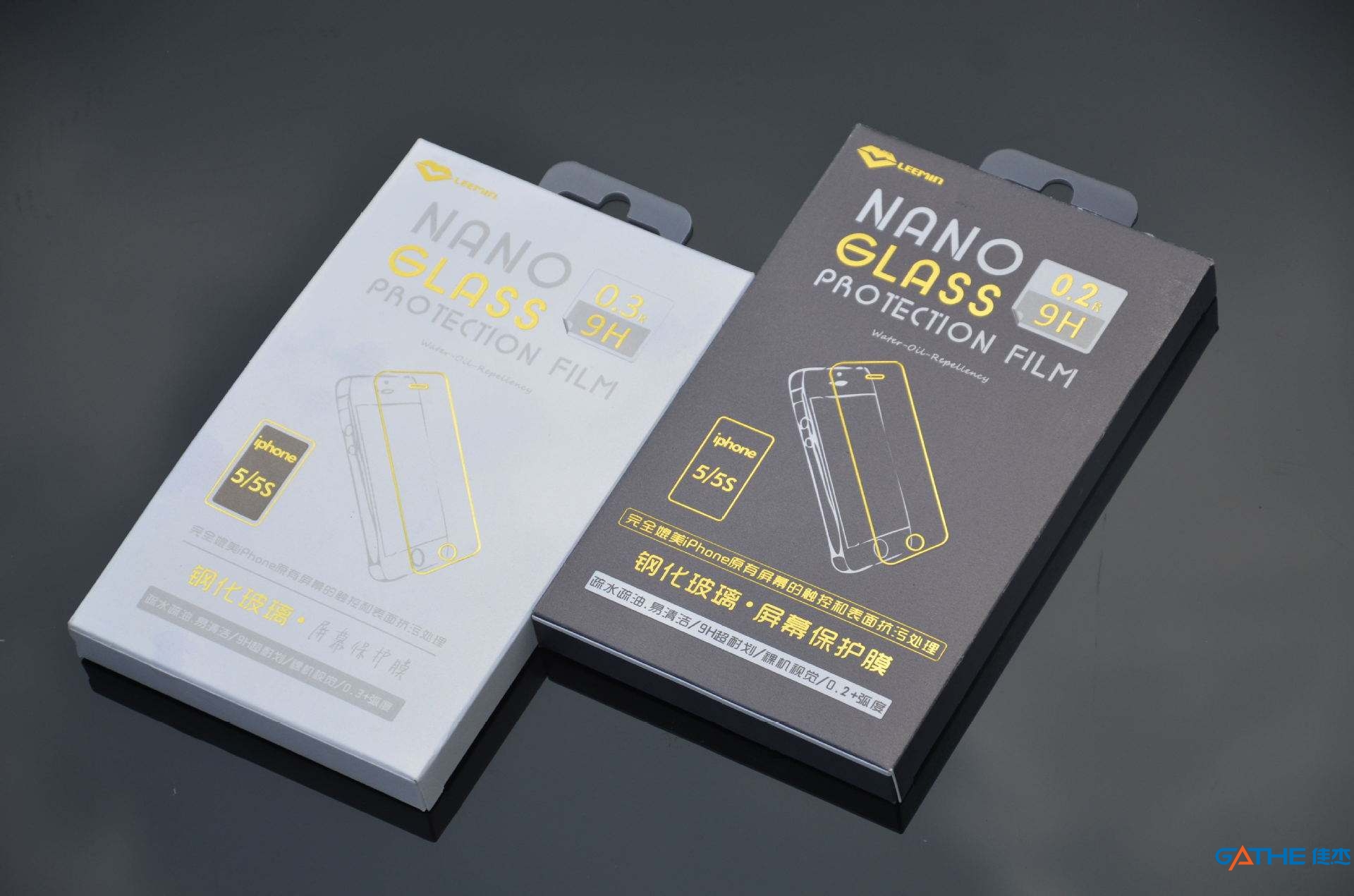 What details shoued be care in designing customization of screen protector box? 